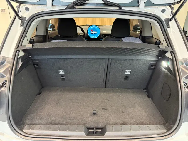 MINI Electric MINI ACEMAN — Фото автомобиля 12
