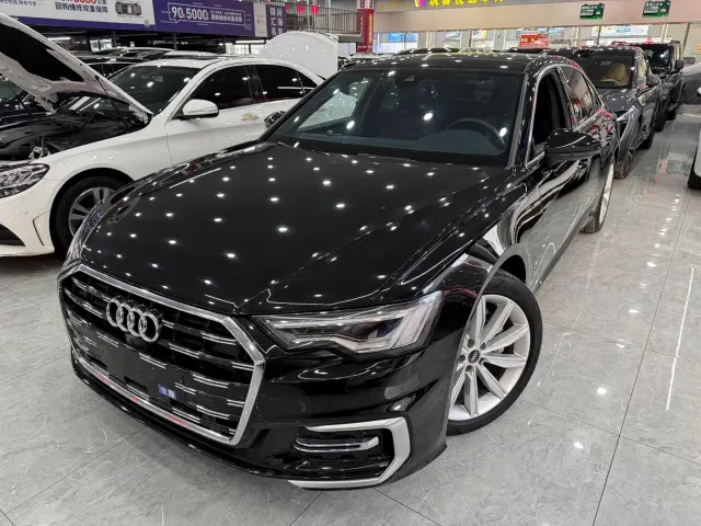 Фотография автомобиля — Audi A6L