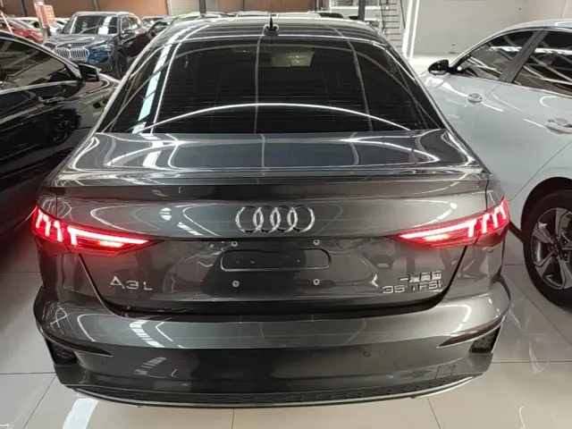 Audi A3 — Фото автомобиля 5