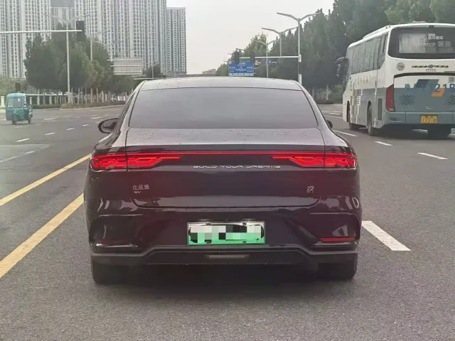 BYD Han — Фото автомобиля 8