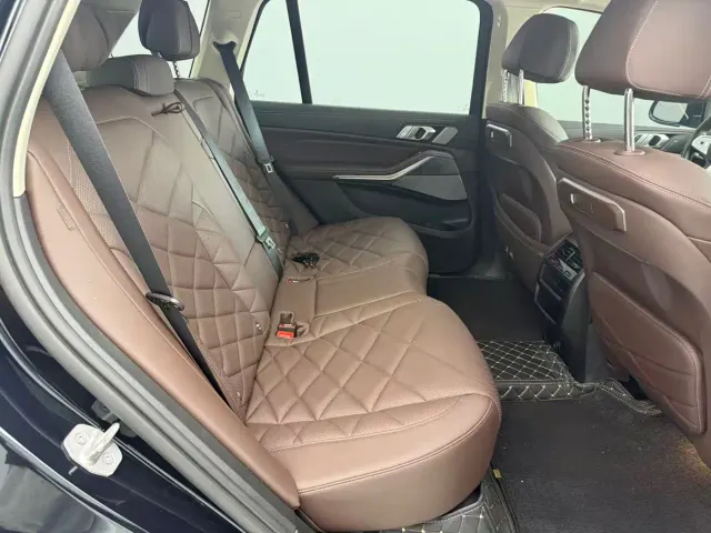 BMW X5 — Фото автомобиля 9