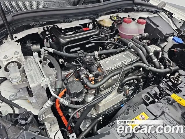 Mercedes-Benz EQA — Фото автомобиля 5