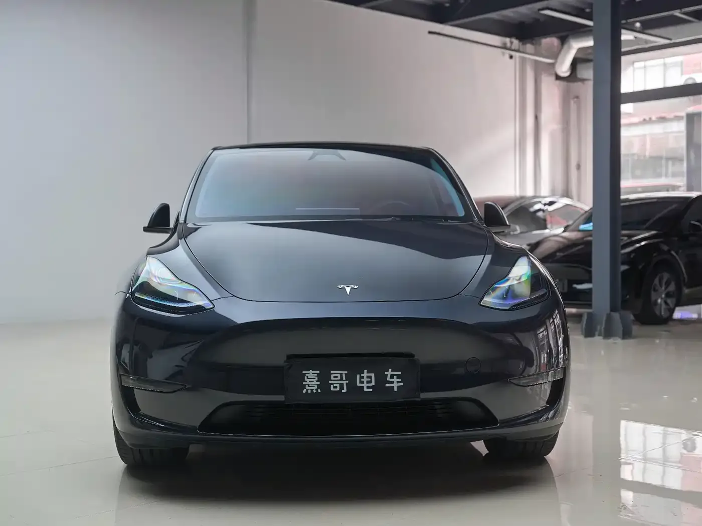 Tesla Model Y 2024 Long Range AWD — Фото автомобиля 9