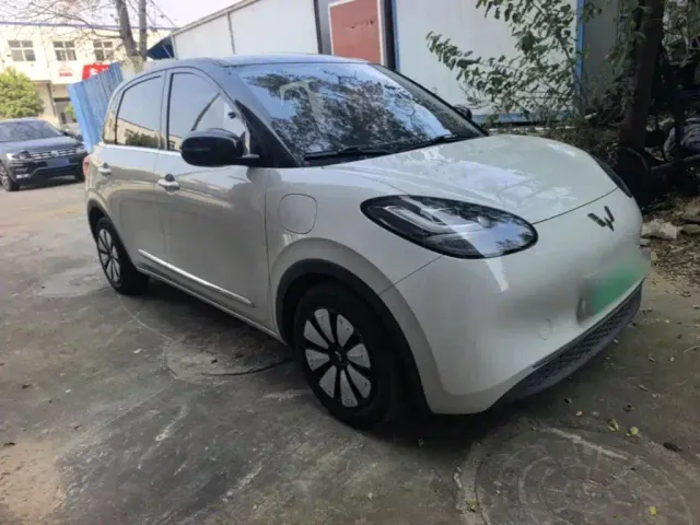 Wuling Bingo — Фото автомобиля 3
