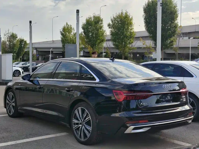 Audi A6L — Фото автомобиля 4