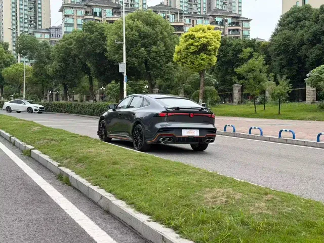 Changan UNI-V — Фото автомобиля 18