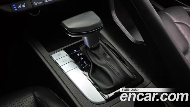 Hyundai Avante CN7 — Фото автомобиля 12