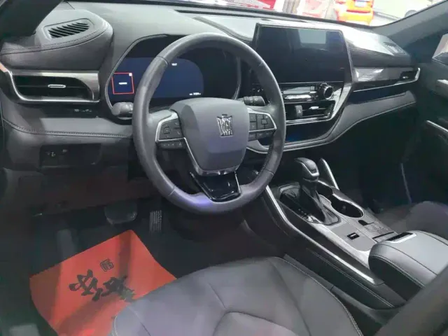 Toyota Crown Kluger — Фото автомобиля 12
