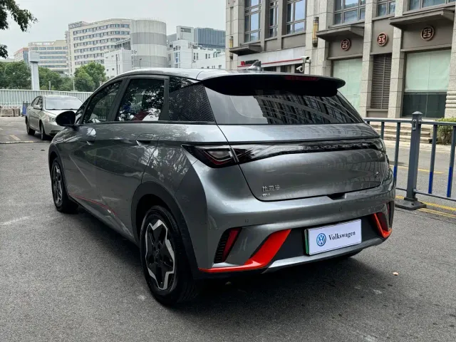 BYD Dolphin — Фото автомобиля 14