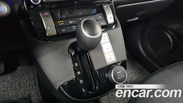 Hyundai Casper Casper Turbo Essential — Фото автомобиля 9