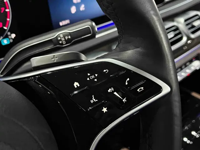 Mercedes-Benz GLE-Class — Фото автомобиля 21