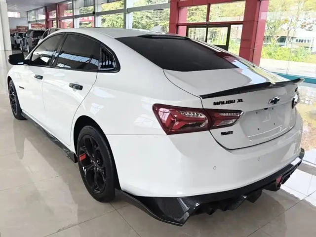 Chevrolet Malibu XL — Фото автомобиля 4