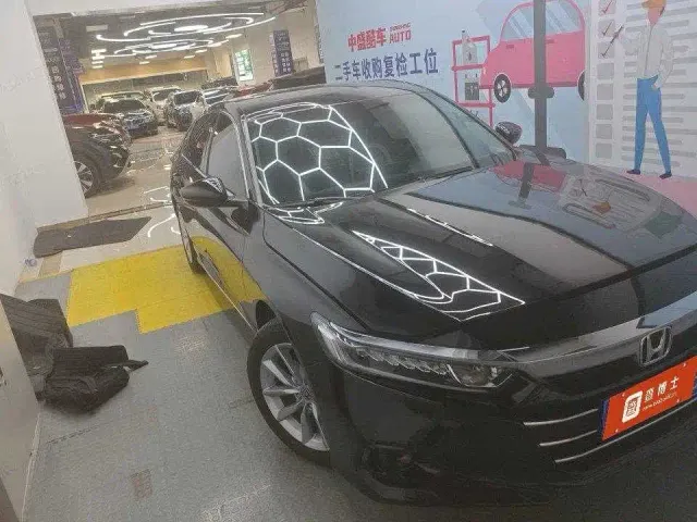 Honda Accord — Фото автомобиля 2