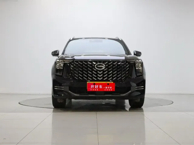 GAC Trumpchi GS8 — Фото автомобиля 2