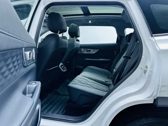 Chery Fengyun T8 — Фото автомобиля 9