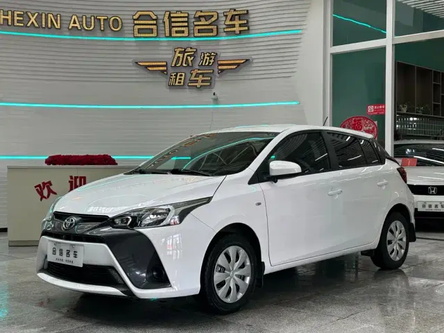 Фотография автомобиля — Toyota YARiS L Zhi Xuan