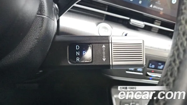 Hyundai Kona — Фото автомобиля 12