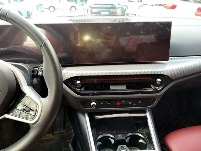 BMW i3 — Фото автомобиля 12
