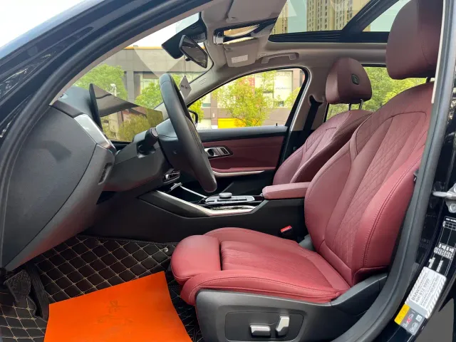 BMW i3 — Фото автомобиля 4