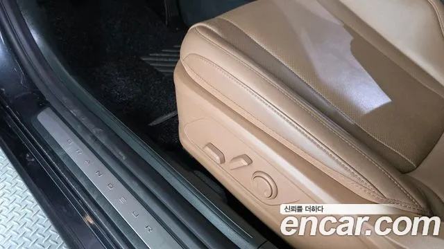 Hyundai Grandeur GN7 — Фото автомобиля 28