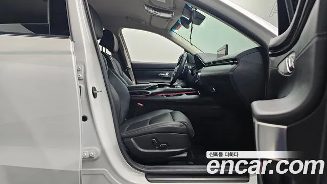 Genesis GV70 2.5T Бензин AWD — Фото автомобиля 21