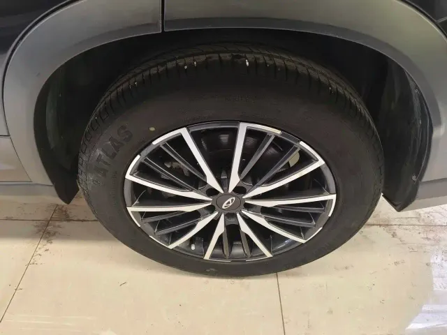 Chery Tiggo 8 PLUS — Фото автомобиля 15