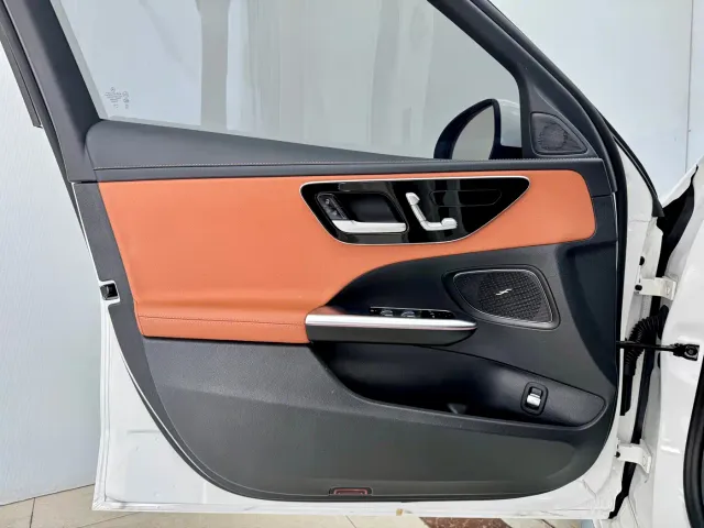 Mercedes-Benz C-Class — Фото автомобиля 7