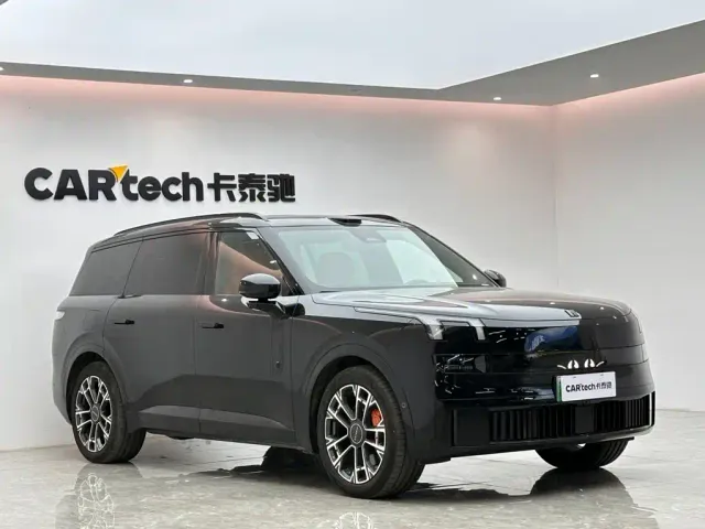 Lynk & Co 900 — Фото автомобиля 6