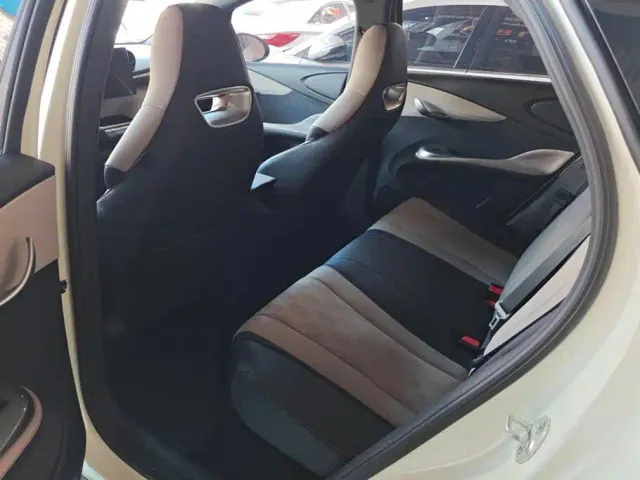 BYD Dolphin — Фото автомобиля 11
