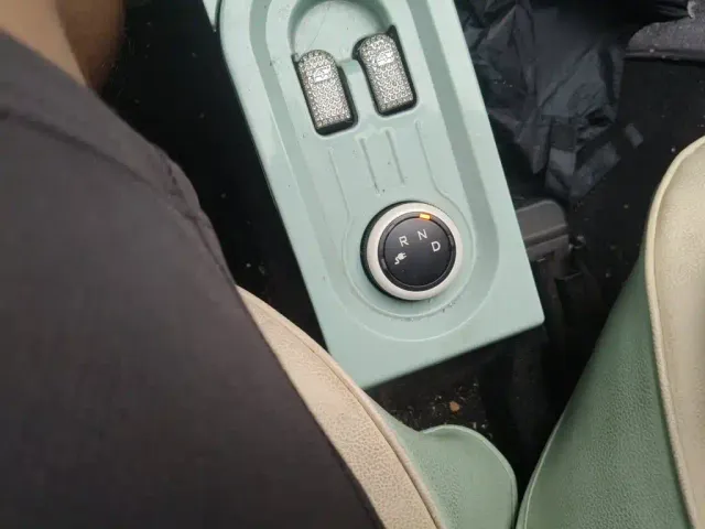 Wuling Hongguang Mini EV — Фото автомобиля 10