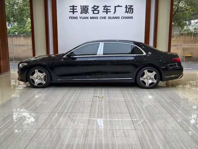 Mercedes-Benz Maybach S-Class — Фото автомобиля 26