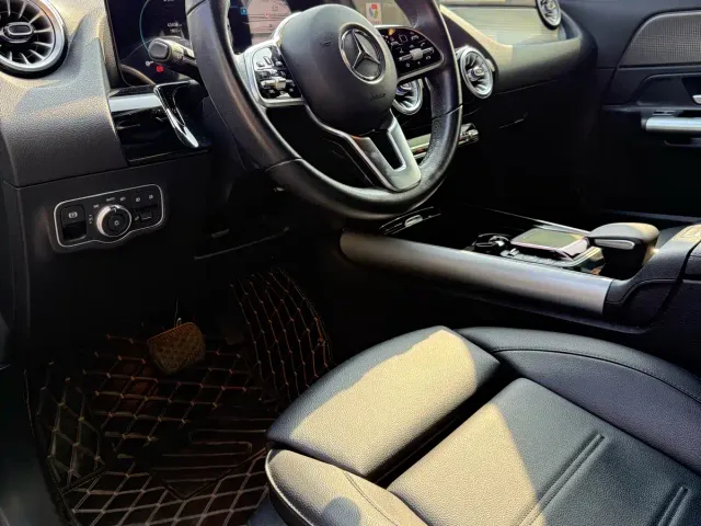 Mercedes-Benz GLA-Class — Фото автомобиля 7