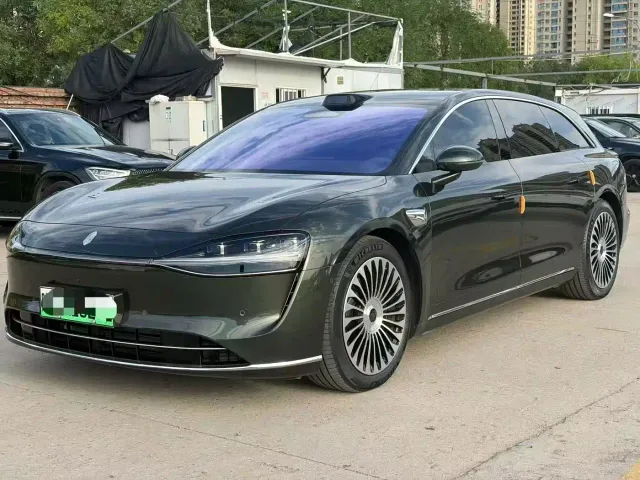 Фотография автомобиля — Stelato S9T