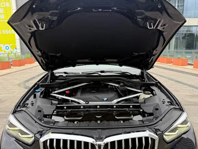 BMW X5 — Фото автомобиля 11