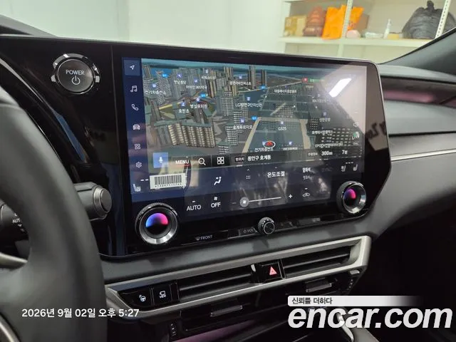 Lexus RX — Фото автомобиля 14