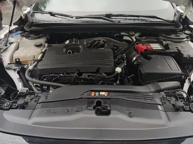 Ford Mondeo — Фото автомобиля 10
