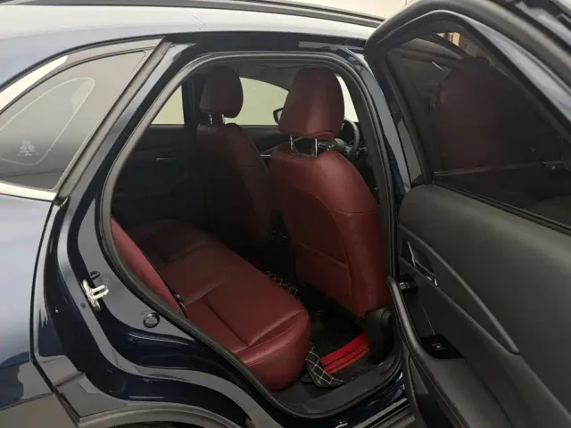 Mazda CX-30 — Фото автомобиля 10