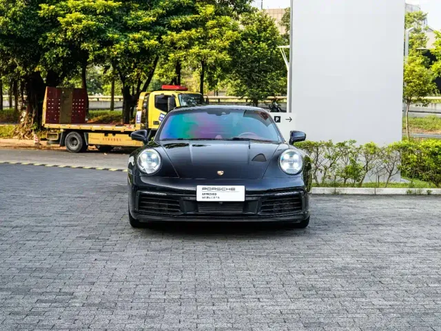 Porsche 911 — Фото автомобиля 12