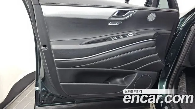 Genesis GV80 2.5T Бензин AWD — Фото автомобиля 19