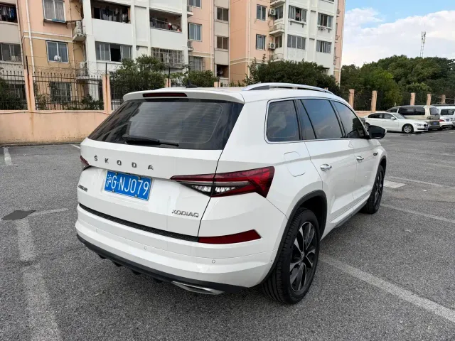 Skoda Kodiaq — Фото автомобиля 5