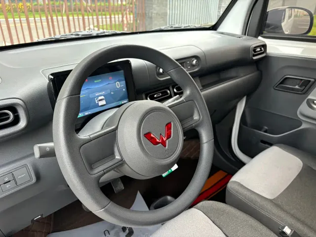 Wuling Zhiguang NEV — Фото автомобиля 9