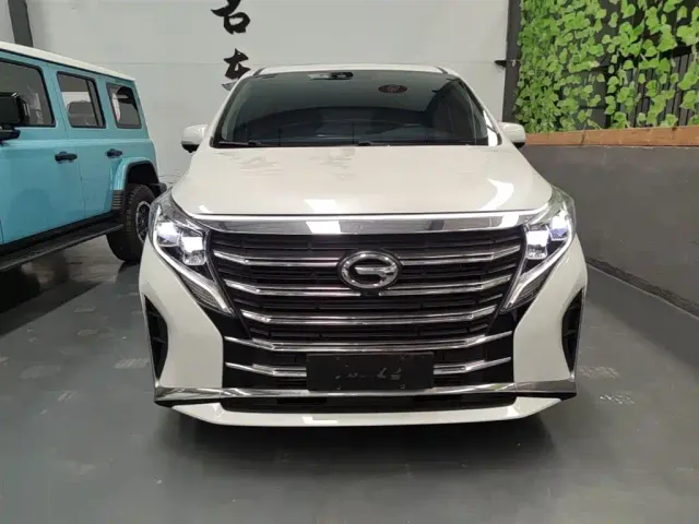 GAC Trumpchi M8 — Фото автомобиля 2