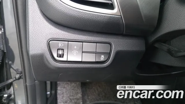 Kia Seltos Новый Seltos Бензин 2.0 2WD — Фото автомобиля 17