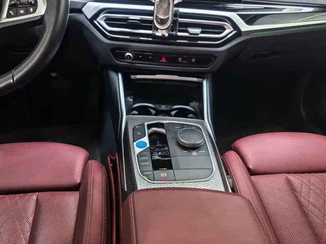 BMW i3 — Фото автомобиля 11