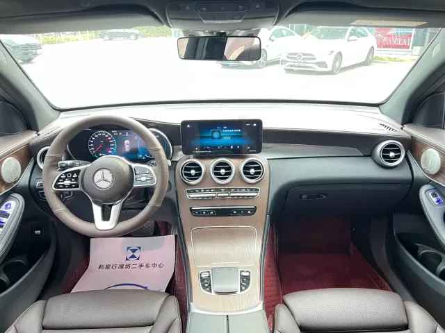 Mercedes-Benz GLC-Class — Фото автомобиля 12
