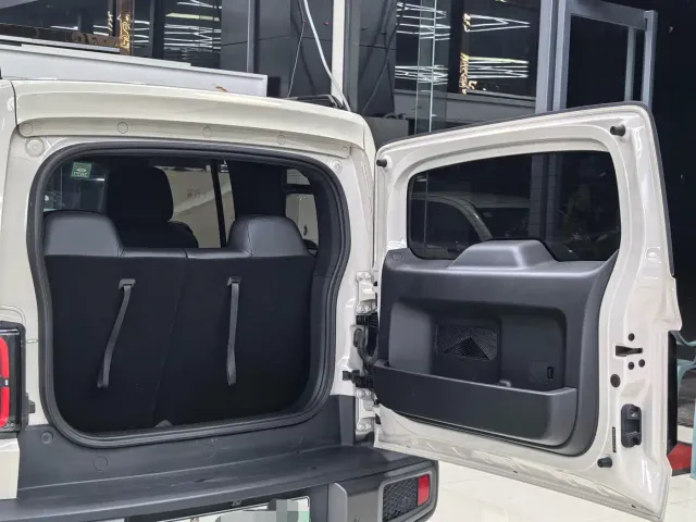 Baojun Yep — Фото автомобиля 23