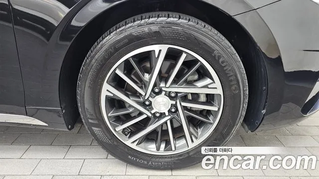 Hyundai Grandeur New — Фото автомобиля 6