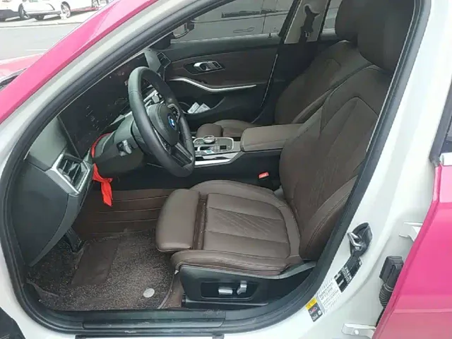 BMW i3 — Фото автомобиля 14