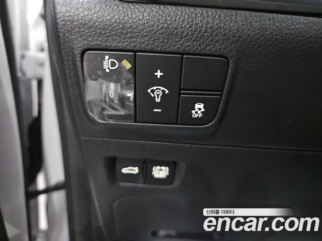 Kia K5 Prestige — Фото автомобиля 9