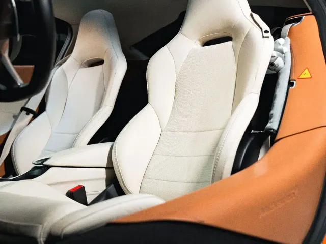 McLaren GT — Фото автомобиля 10